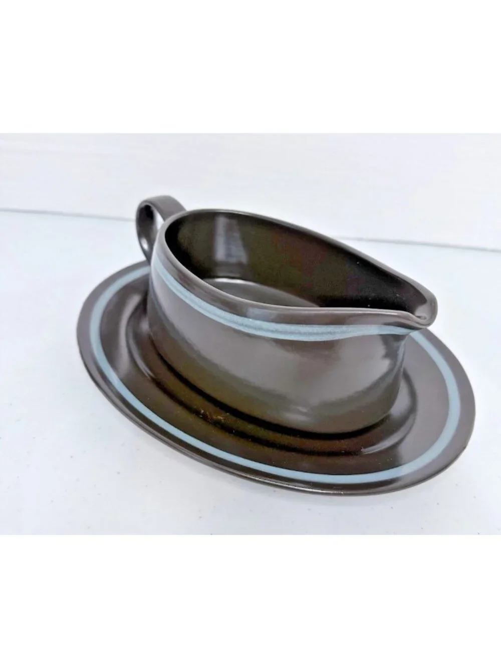 Mikasa Majorca Monza 7504 Gravy Boat with Underplate Brown with Blue Stripe MCM
